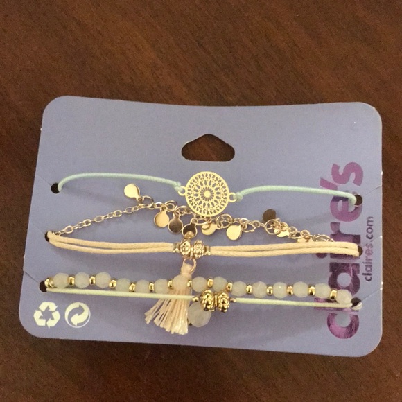 3 gorgeous bracelets for girls. - Picture 2 of 3